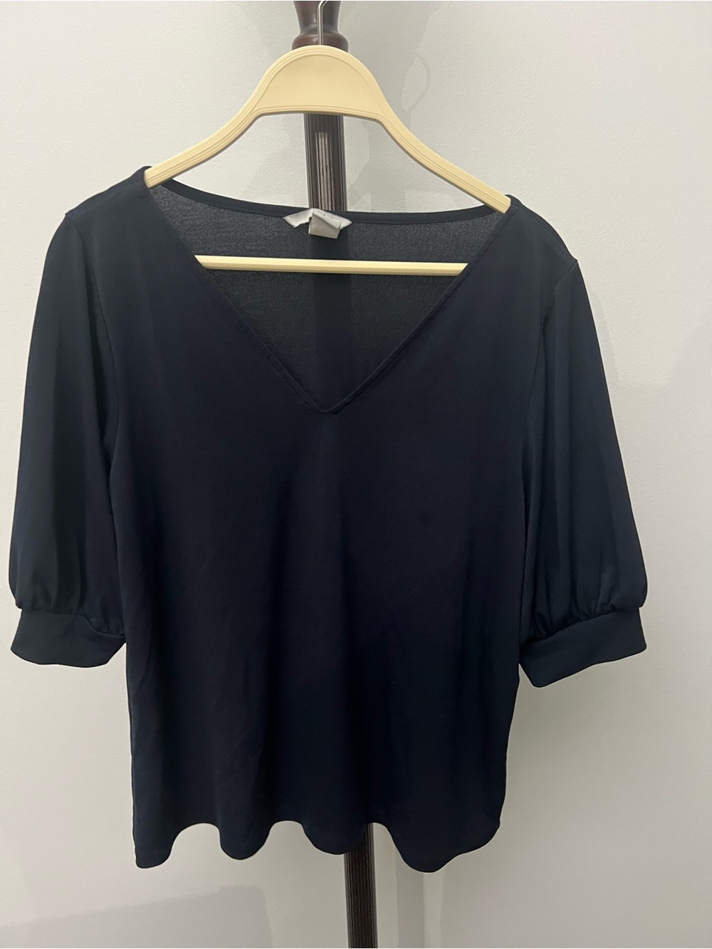 H&M Black V-Neck Puff Sleeve Blouse